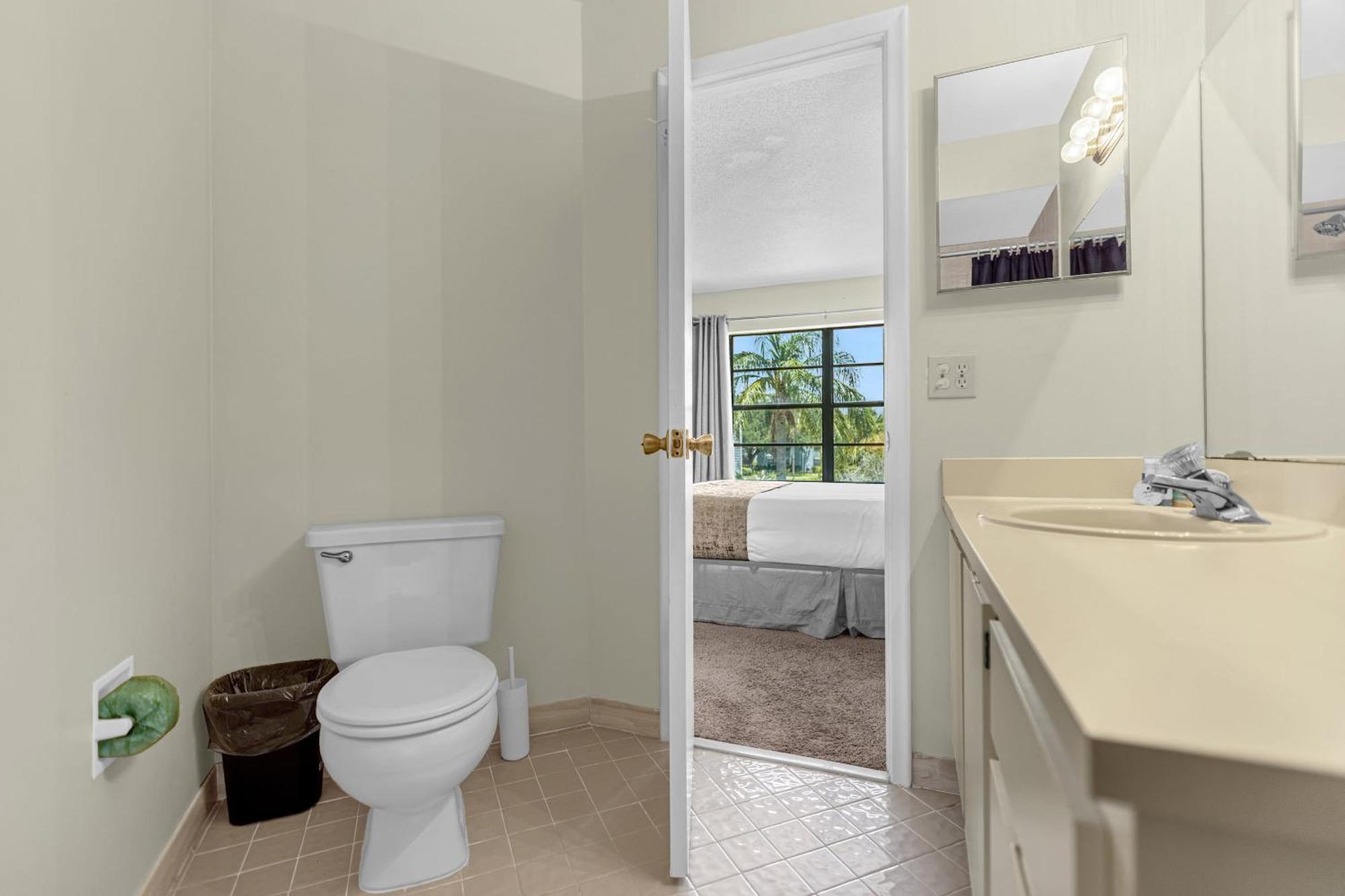 Modern Cozy 2Br Condo Near Disney Орландо Екстериор снимка
