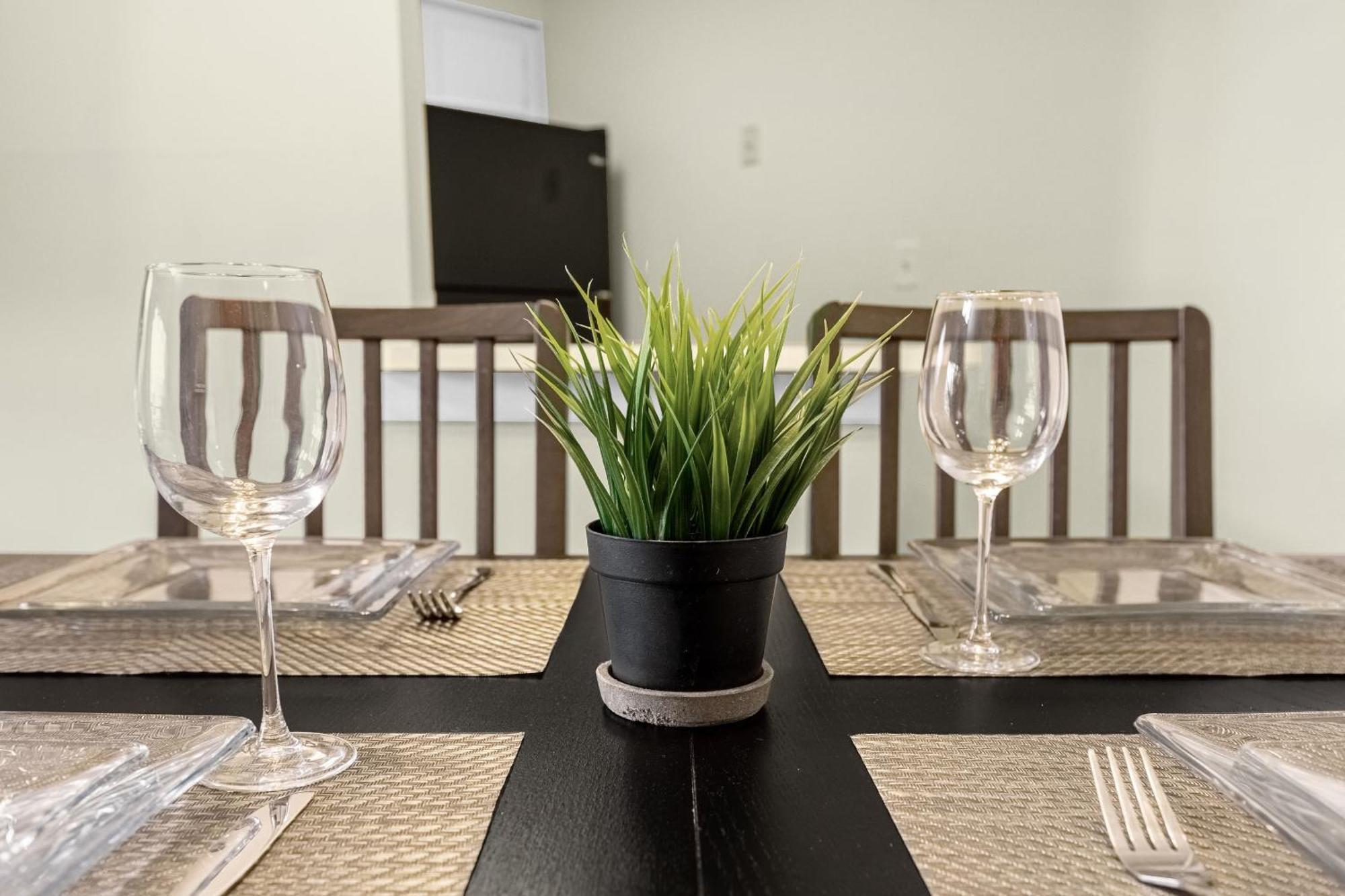 Modern Cozy 2Br Condo Near Disney Орландо Екстериор снимка
